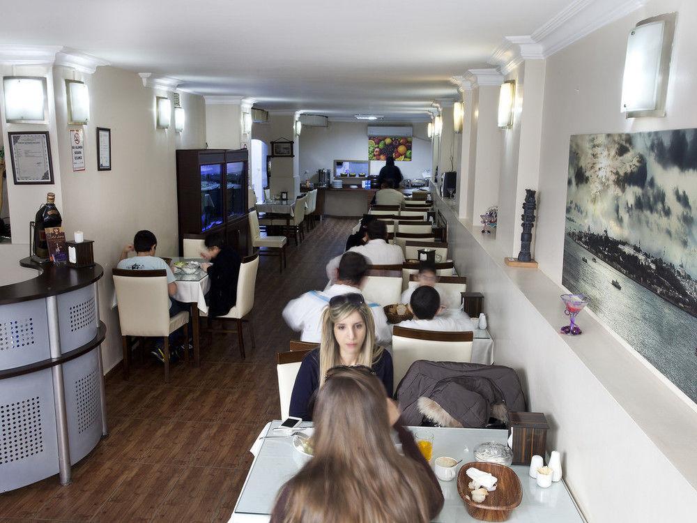 Grand Zentrum Hotel & Cafe Restaurant - Taksim Square Estambul Exterior foto