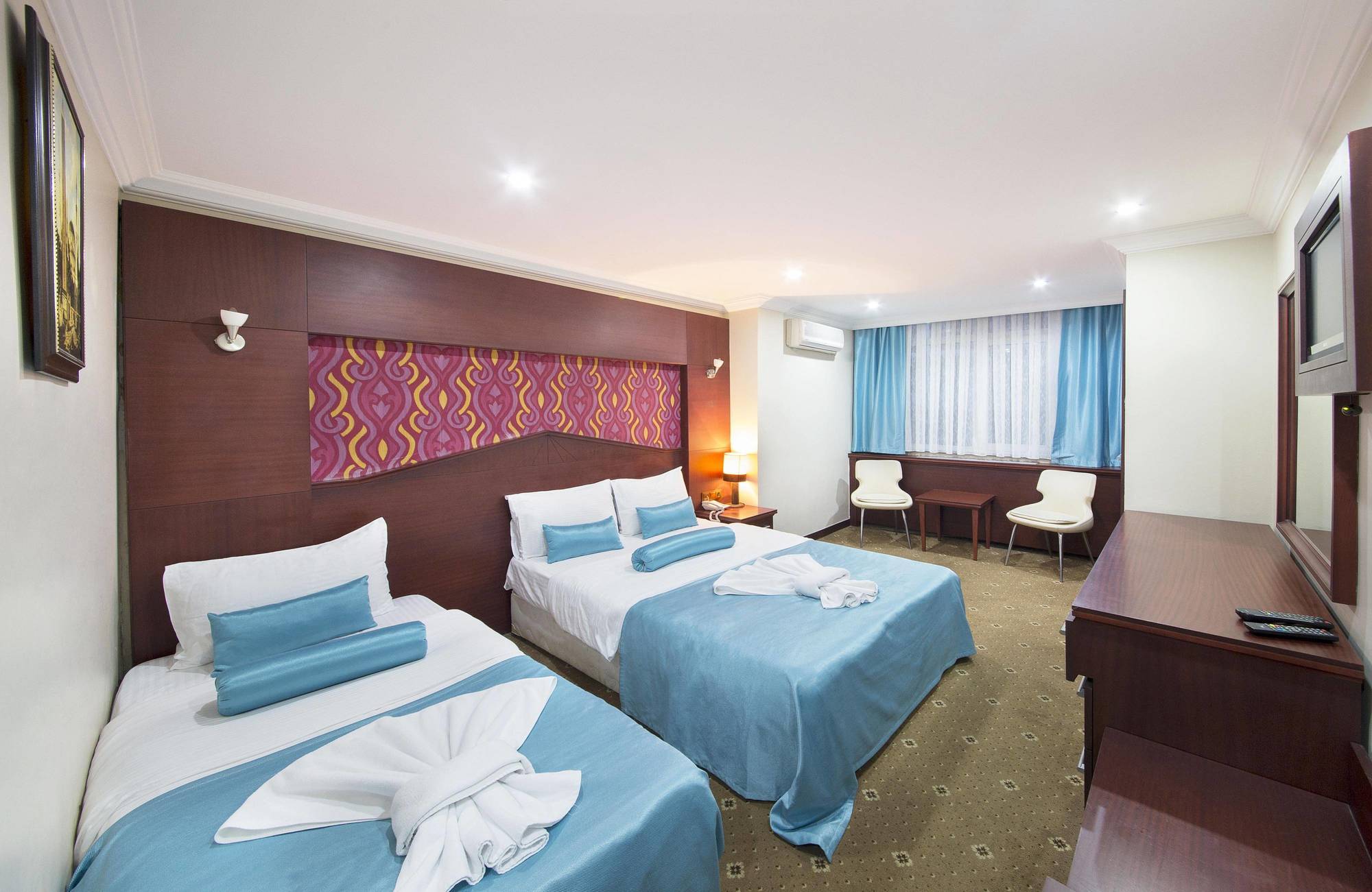 Grand Zentrum Hotel & Cafe Restaurant - Taksim Square Estambul Exterior foto